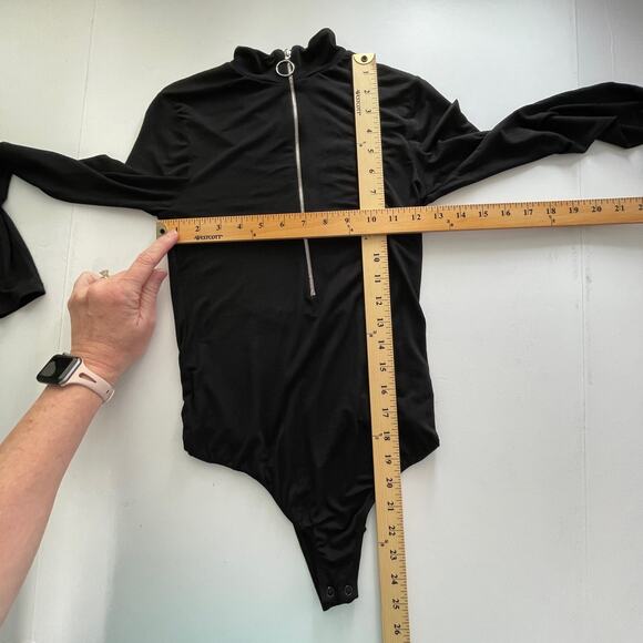 Enza Costa Women's Italian Viscose Mock Neck Zip Front Bodysuit NEW Sz XS Black - Picture 6 of 7